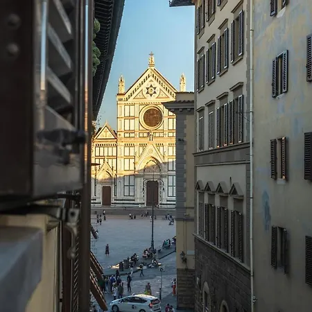 Borgo Dei Greci 6 *